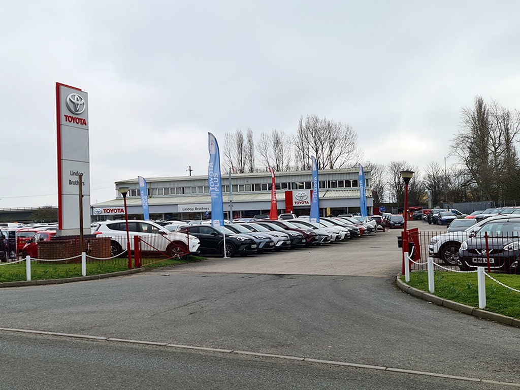 Lindop Toyota Queensferry | Car dealership in Deeside | AutoTrader